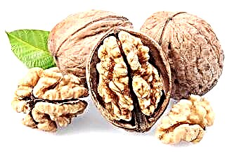 What effect does walnut have on blood pressure?