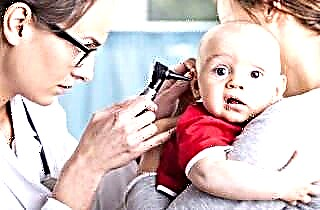 Hvorfor oppstår akkumulering av svovel i ørene til et barn?