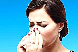 Treatment of the nose with ointment for sinusitis