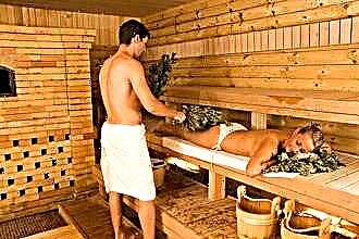 Is it possible to visit the bathhouse and sauna with a runny nose